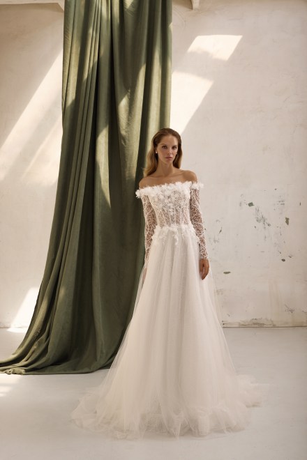 per-in white-029-angelina-01